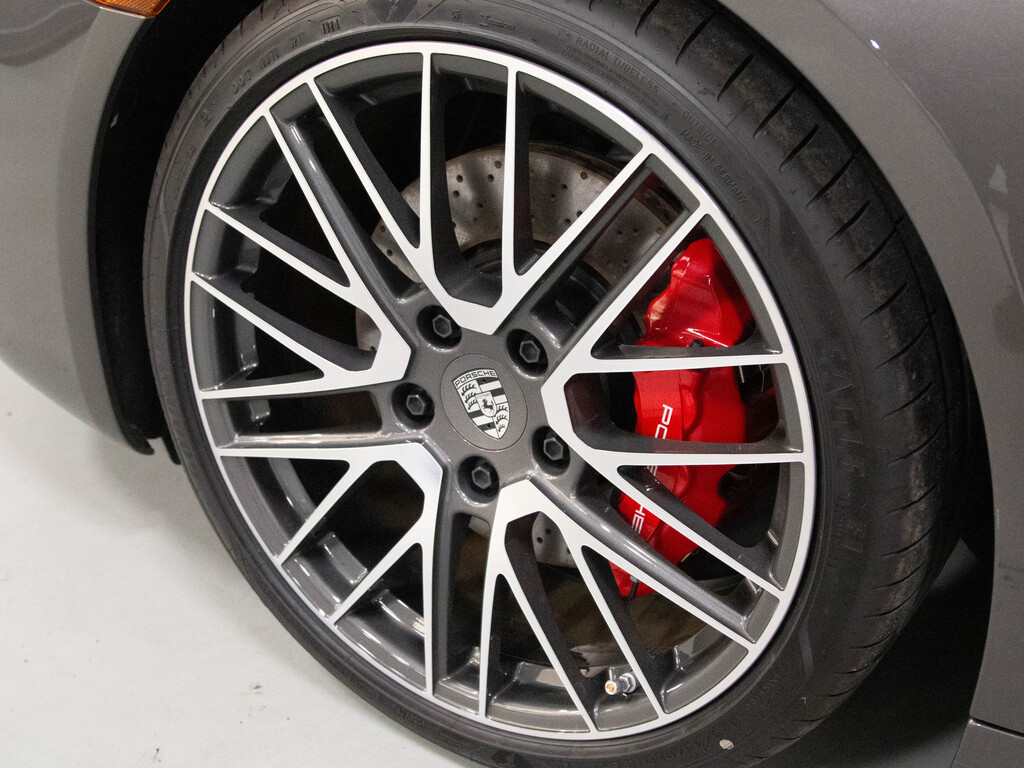 2024 Porsche 911 Carrera 4S, Toronto, Cash