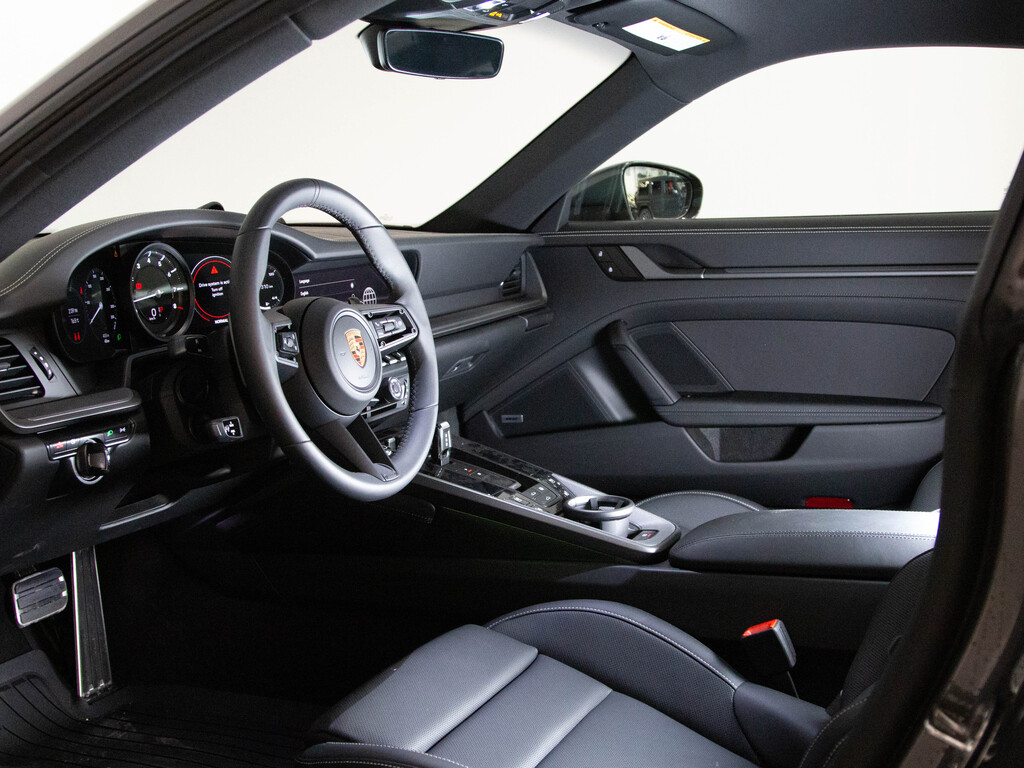 2024 Porsche 911 Carrera 4S, Toronto, Cash
