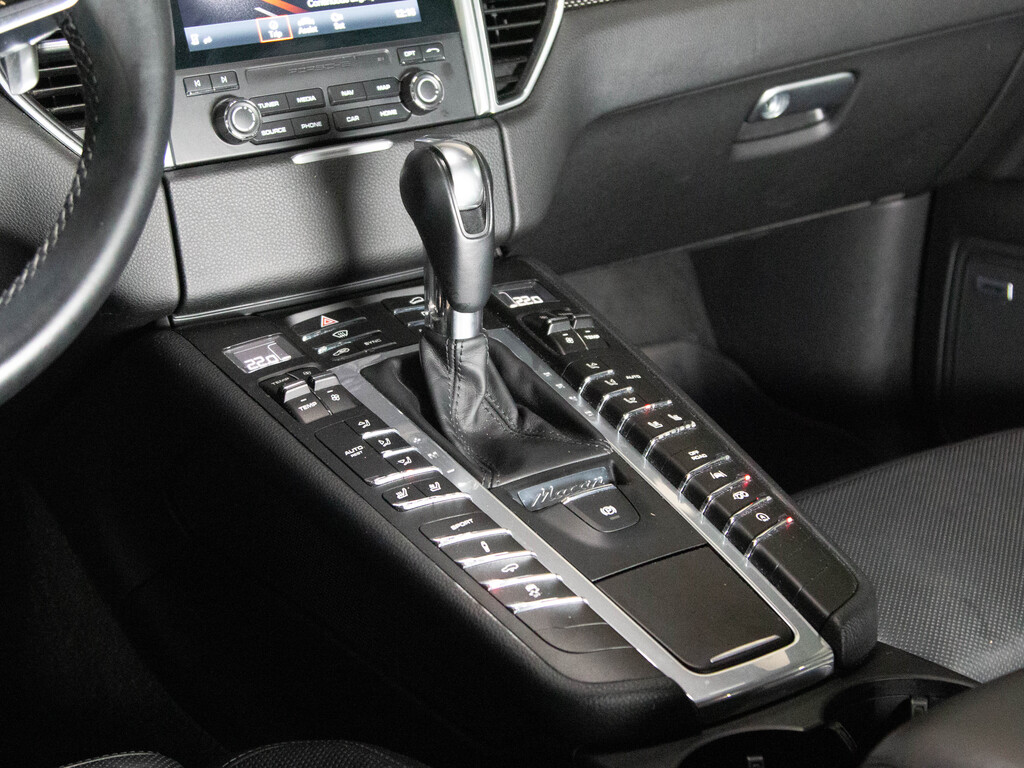 2018 Porsche Macan GTS, Toronto, Cash