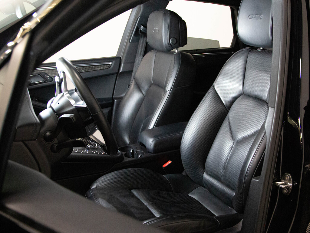 2018 Porsche Macan GTS, Toronto, Cash