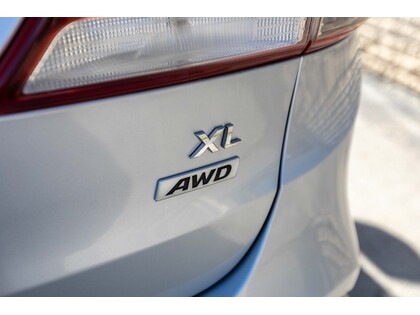 used 2018 Hyundai Santa Fe car, priced at $22,288