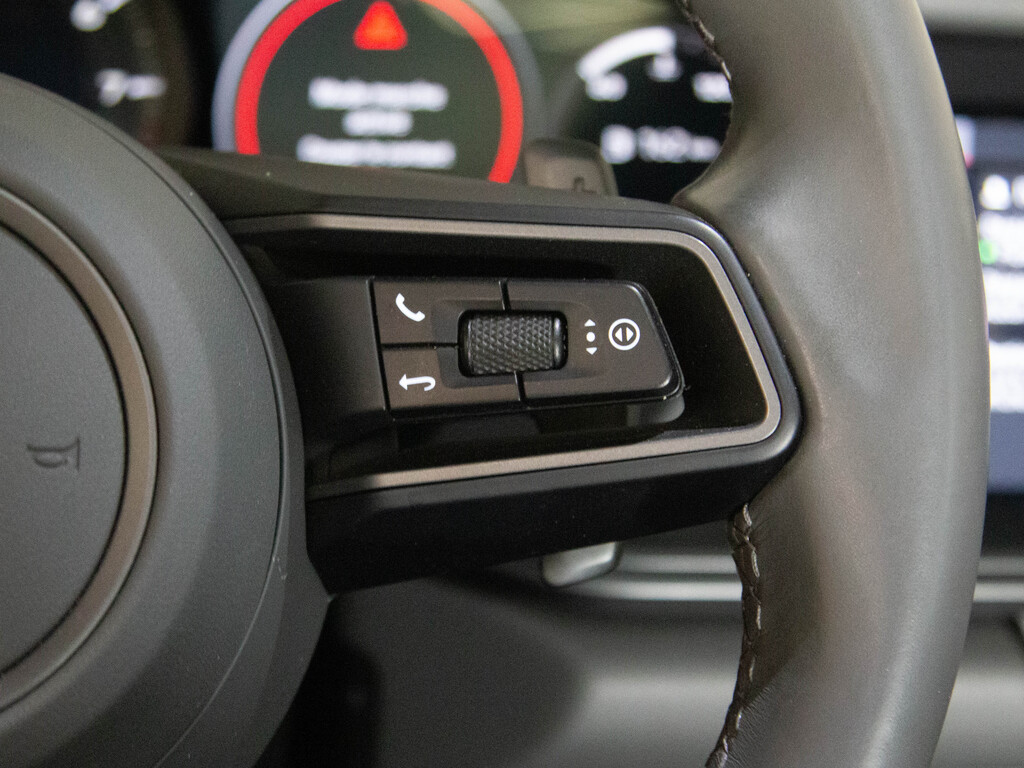 2020 Porsche 911 Carrera 4, Toronto, Cash