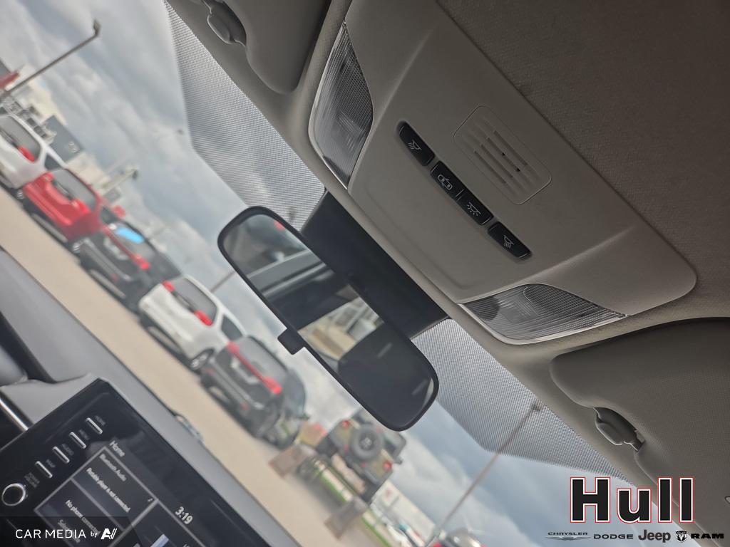 2020 Toyota Corolla LE, Toronto, Cash