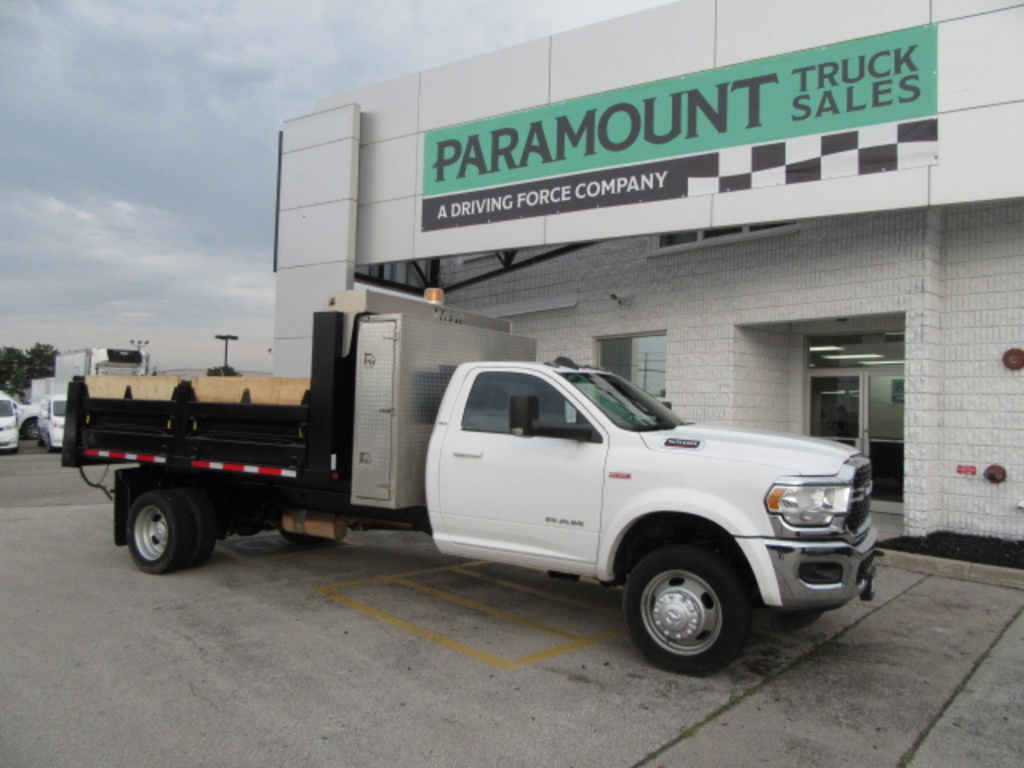 2022 Ram 5500 HD Chassis GAS AUTO 2WD WITH 13FT DUMP BOX & CROSS TOOL BOX