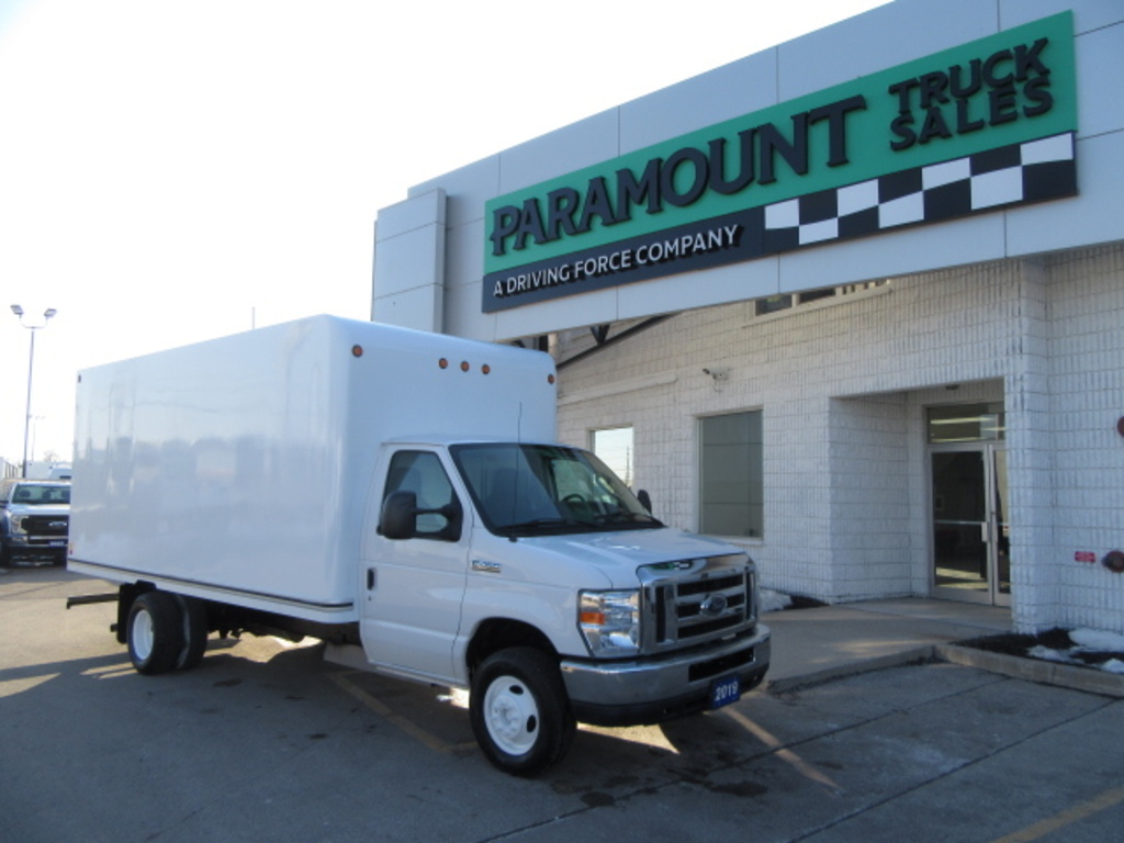 2019 Ford E-Series 16FT CUBE VAN ROLLOUT RAMP
