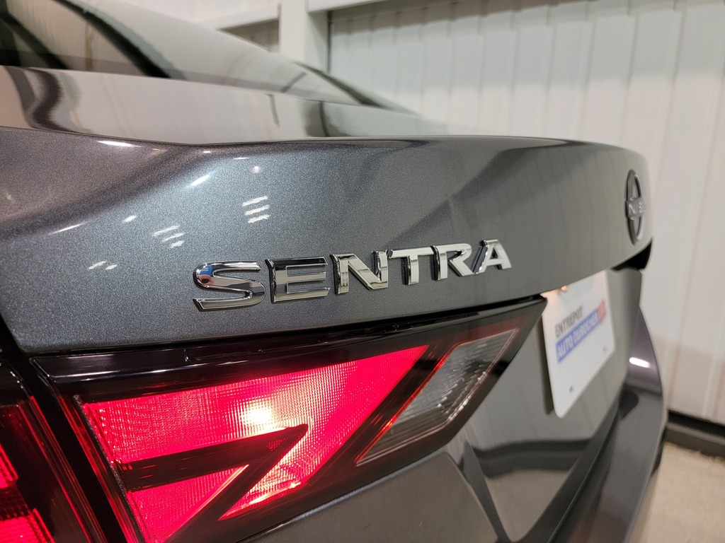 Nissan Sentra 2024