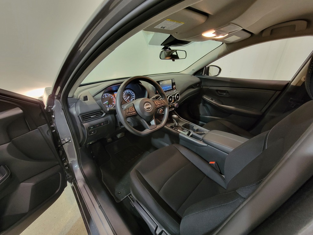 Nissan Sentra 2024