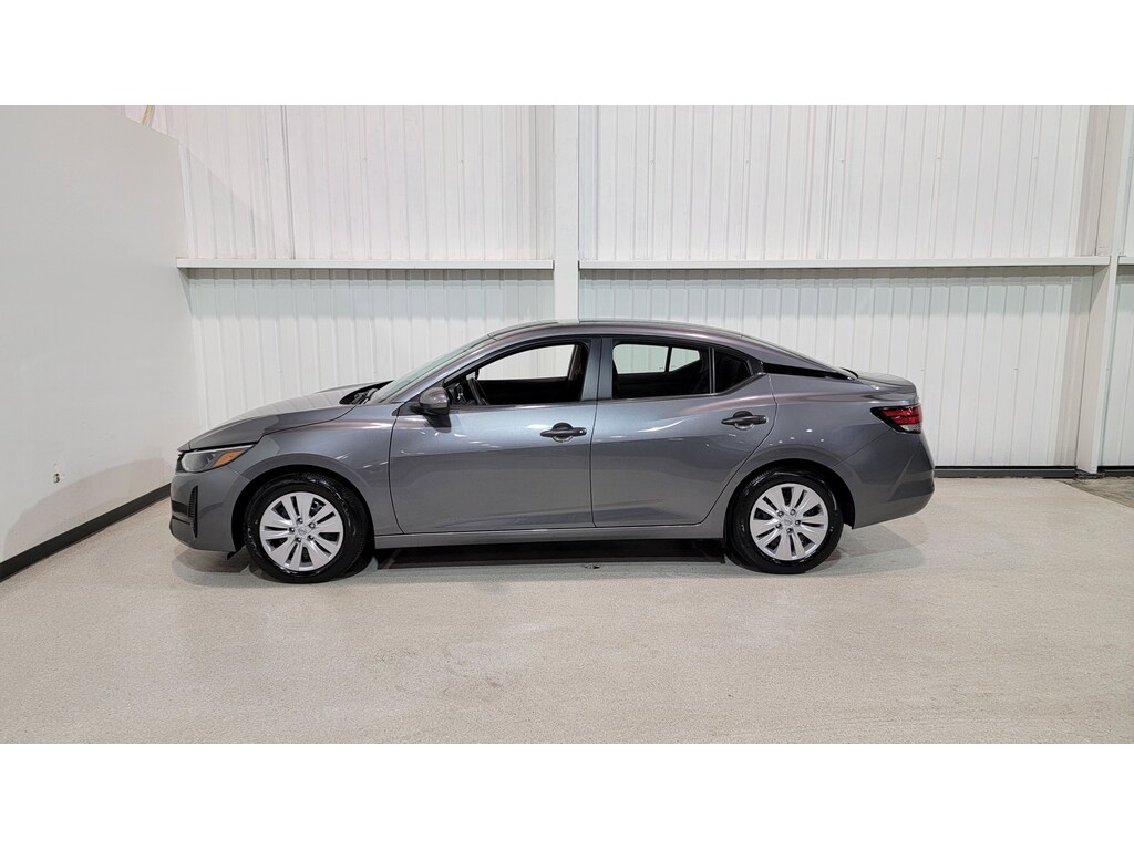 Nissan Sentra 2024