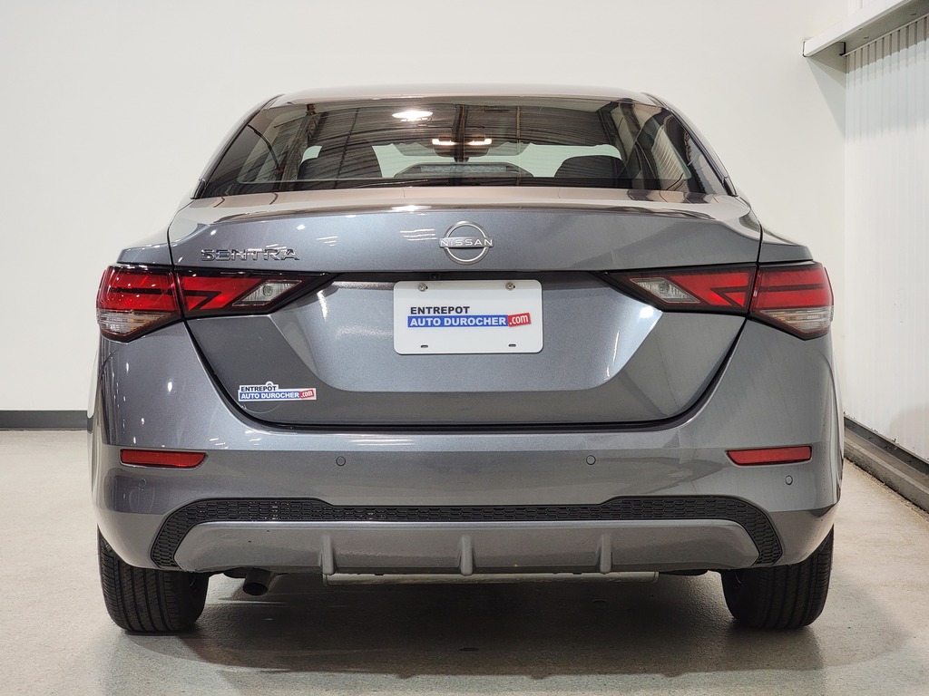 Nissan Sentra 2024