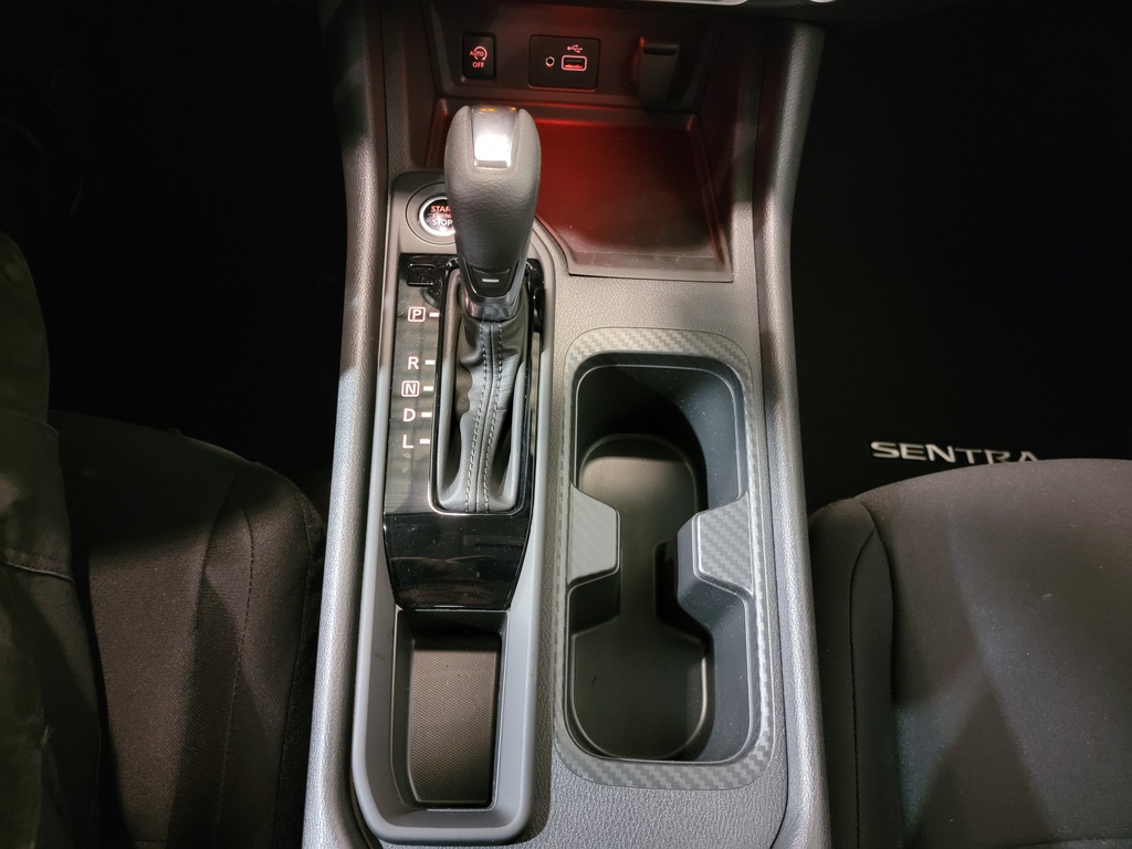 Nissan Sentra 2024