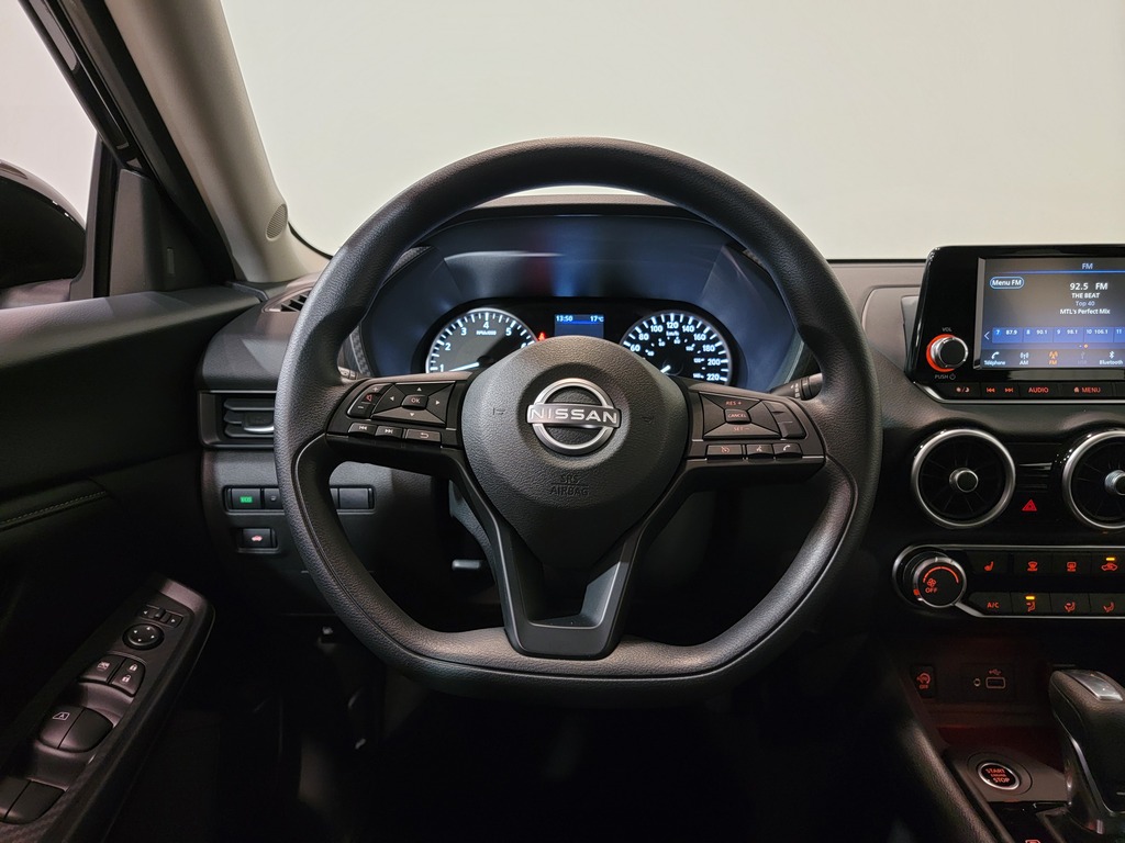 Nissan Sentra 2024