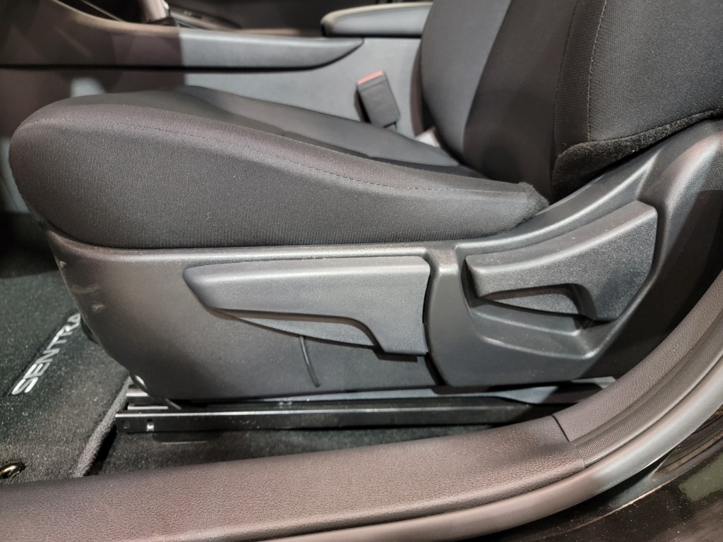 Nissan Sentra 2024