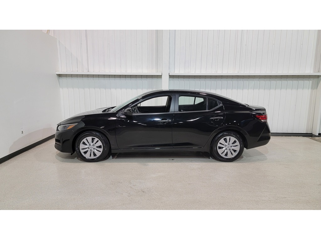 Nissan Sentra 2024