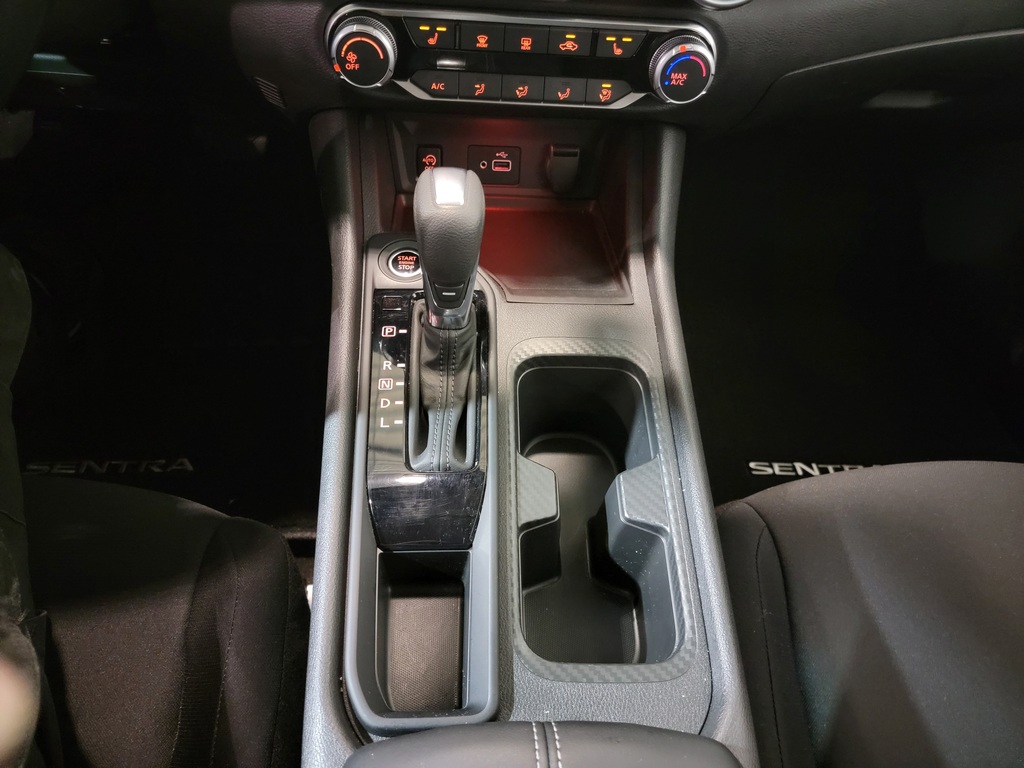 Nissan Sentra 2024