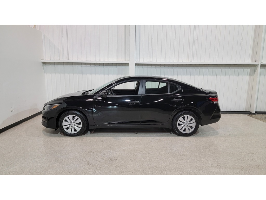 Nissan Sentra 2024