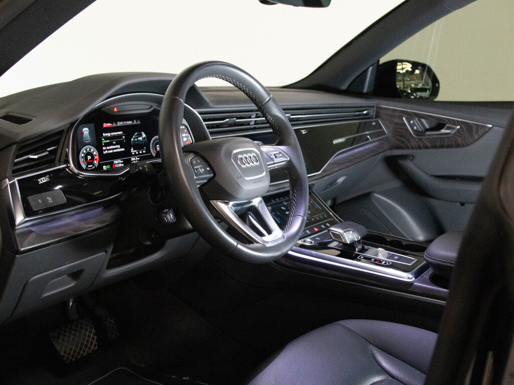 2021 Audi Q8 55 Progressiv, Toronto, Cash