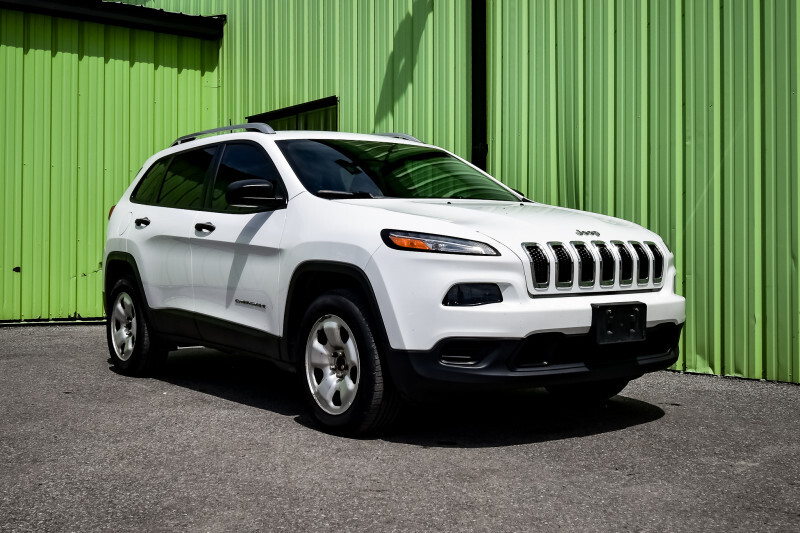 2017 Jeep Cherokee Sport  - Bluetooth -  Power Windows - $134 B/W