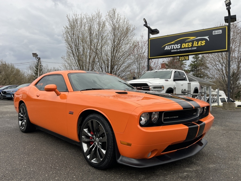 2014 Dodge Challenger SRT8
