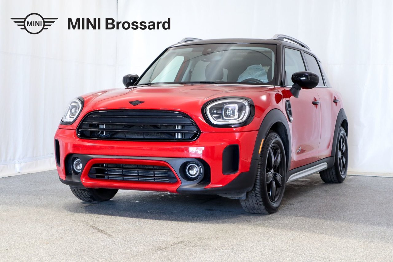 2022 MINI Cooper Countryman Base Premier line | Panoramic sunroof | Heated sea