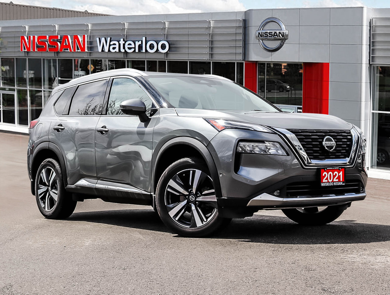 2021 Nissan Rogue Platinum 2.5L 4cyl AWD !!! ONE OWNER !!! NEW BRAKE