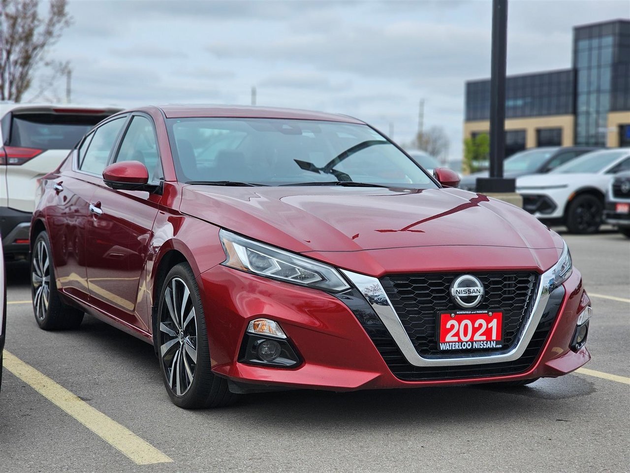 2021 Nissan Altima Platinum 2.5l 4cyl awd !!!NO ACCIDENTS !!! ONE OWN