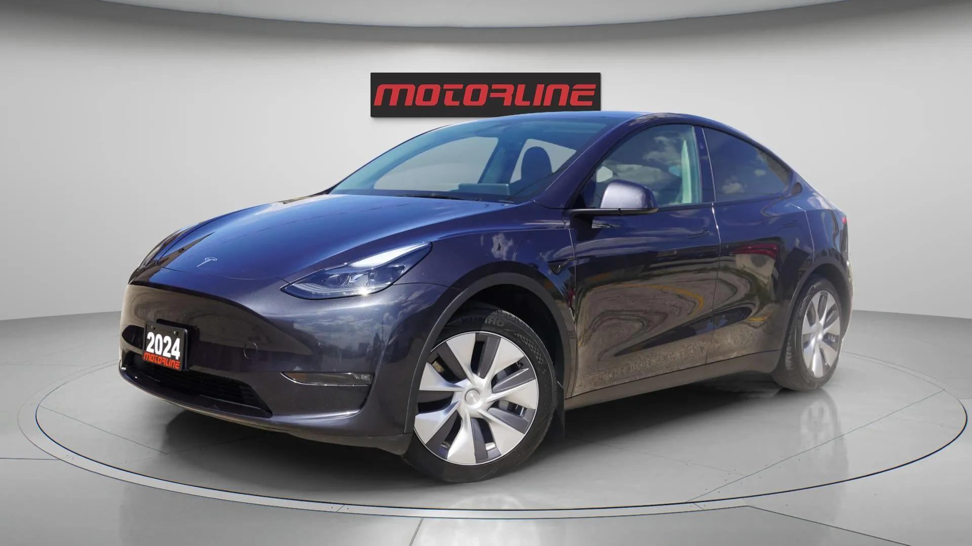2024 Tesla Model Y Long Range |Dual Motor|AWD||Premium audio system|T