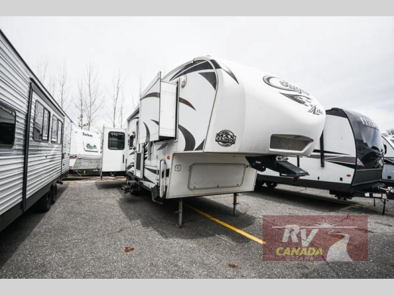 2012 Keystone RV Cougar X-Lite 276RLSWE