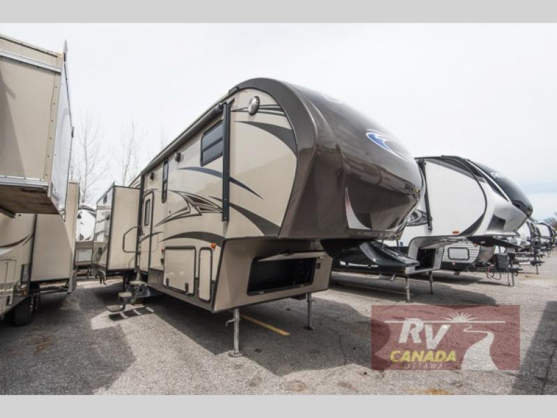 2015 Prime Time Crusader 315RST