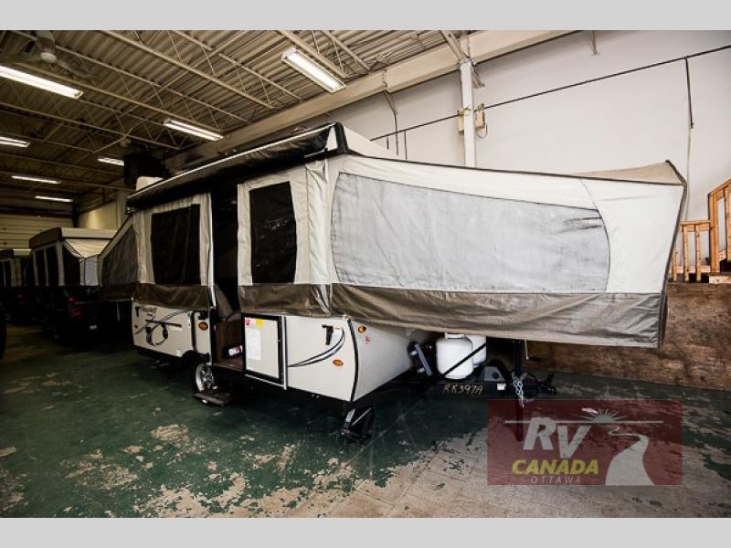 2018 Forest River Flagstaff MACLTD Series 228