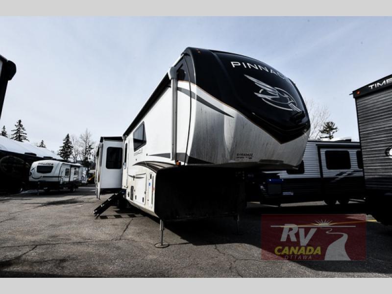 2025 Jayco Pinnacle 38FBRK