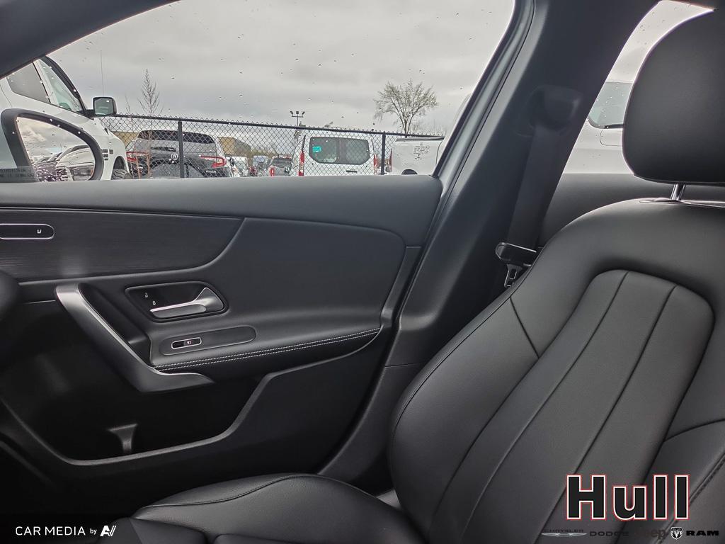 2020 Mercedes-Benz A 220 4MATIC, Toronto, Cash