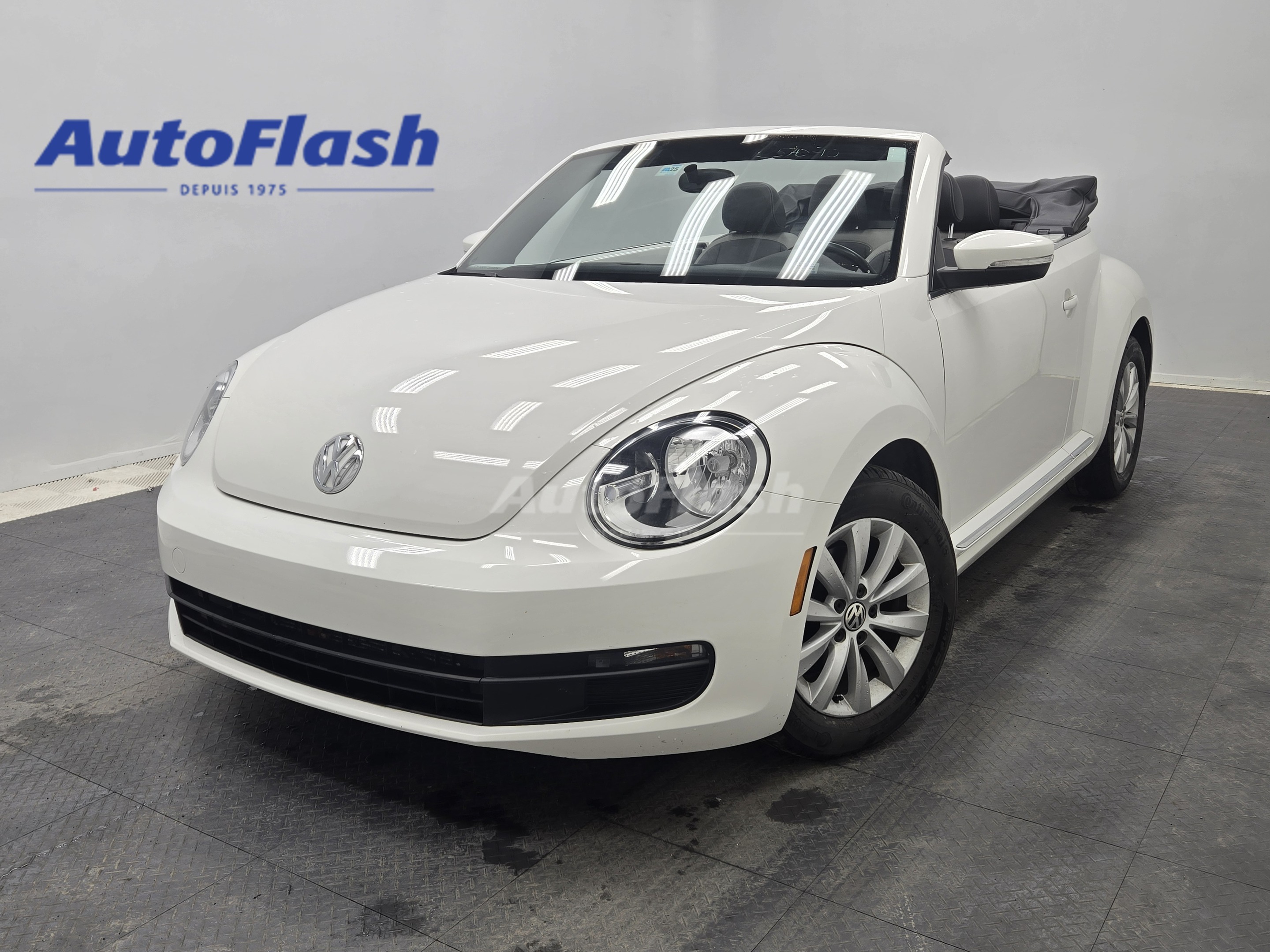 2013 Volkswagen Beetle Convertible 2.5L HIGHLINE, BLUETOOTH, CUIR, CONVERTIBLE