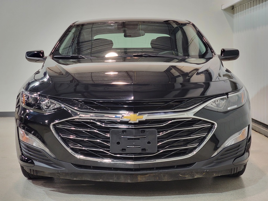 Chevrolet Malibu 2024