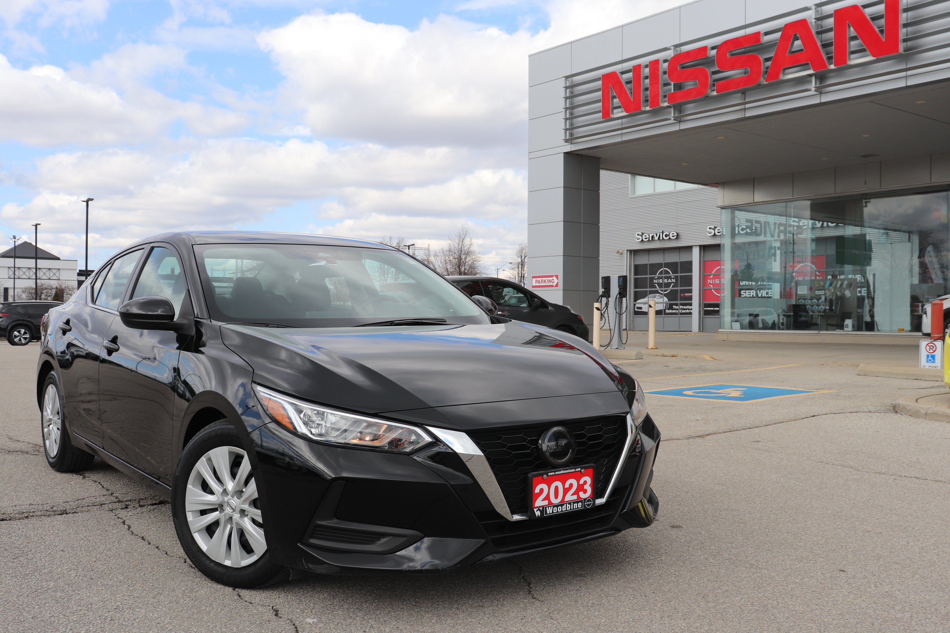 2023 Nissan Sentra S PLUS|NO ACCIDENTS|CARPLAY|B-UP CAMERA|OFF LEASE