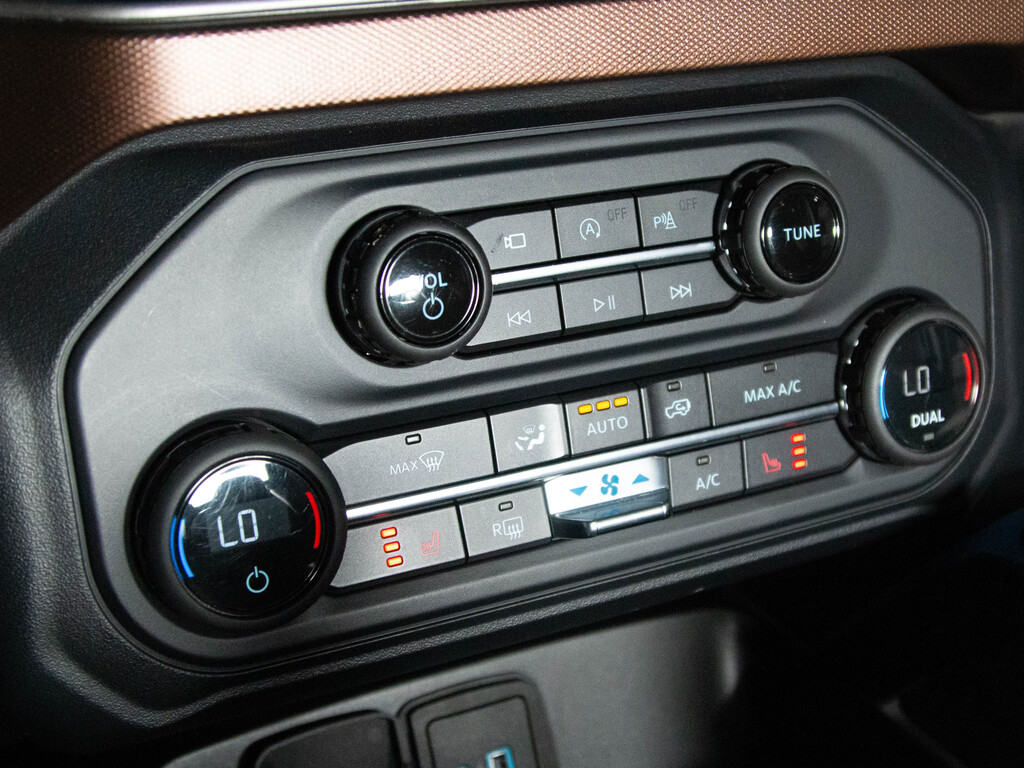 2021 Ford Bronco Outer Banks, Toronto, Cash