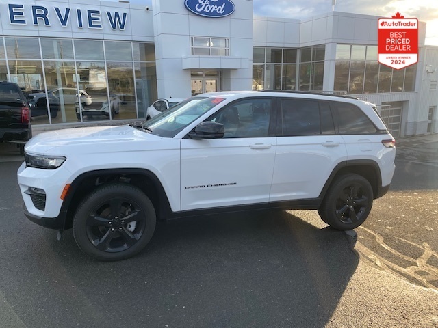 2023 Jeep Grand Cherokee 