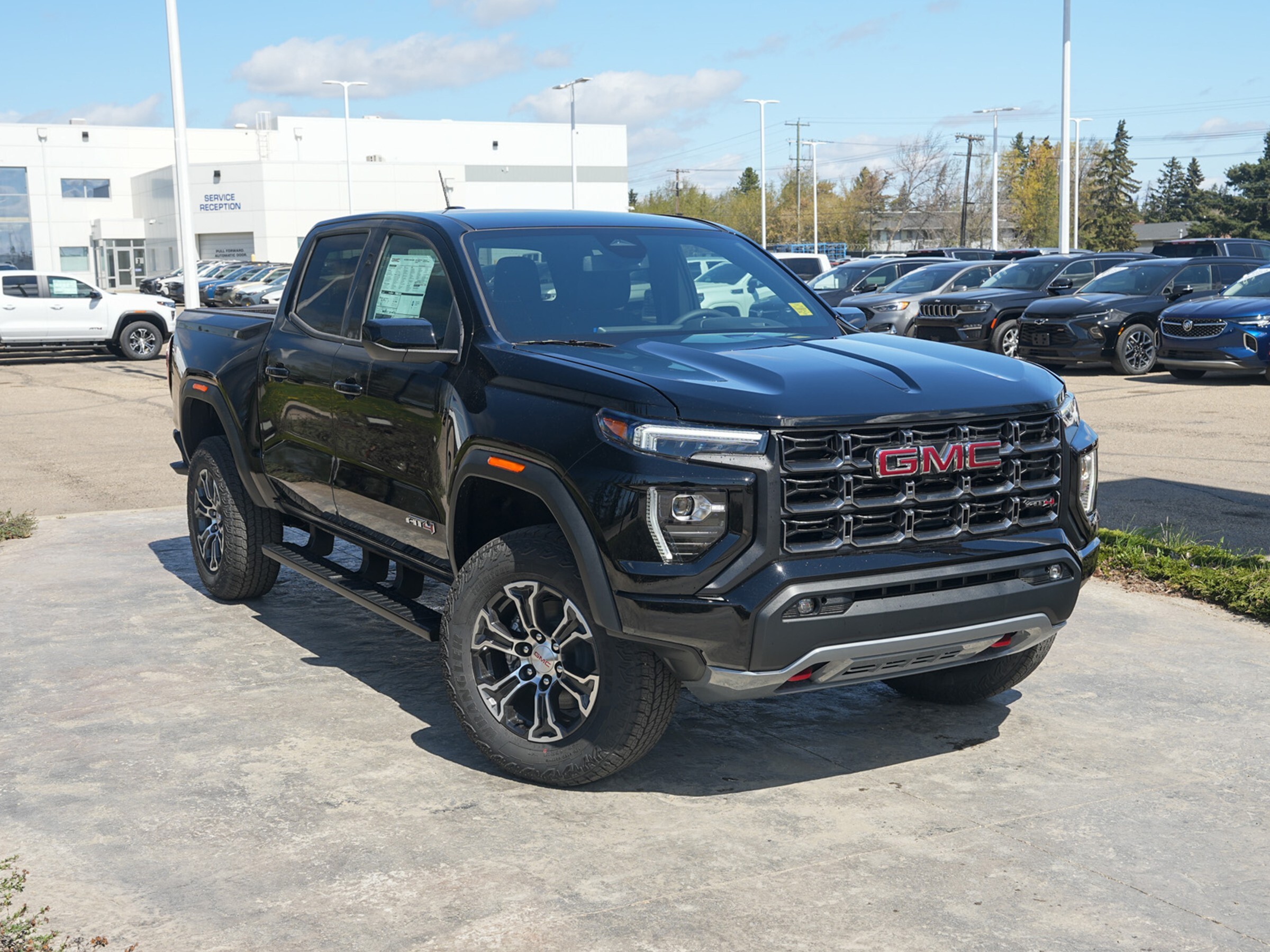 2025 GMC Canyon AT4
