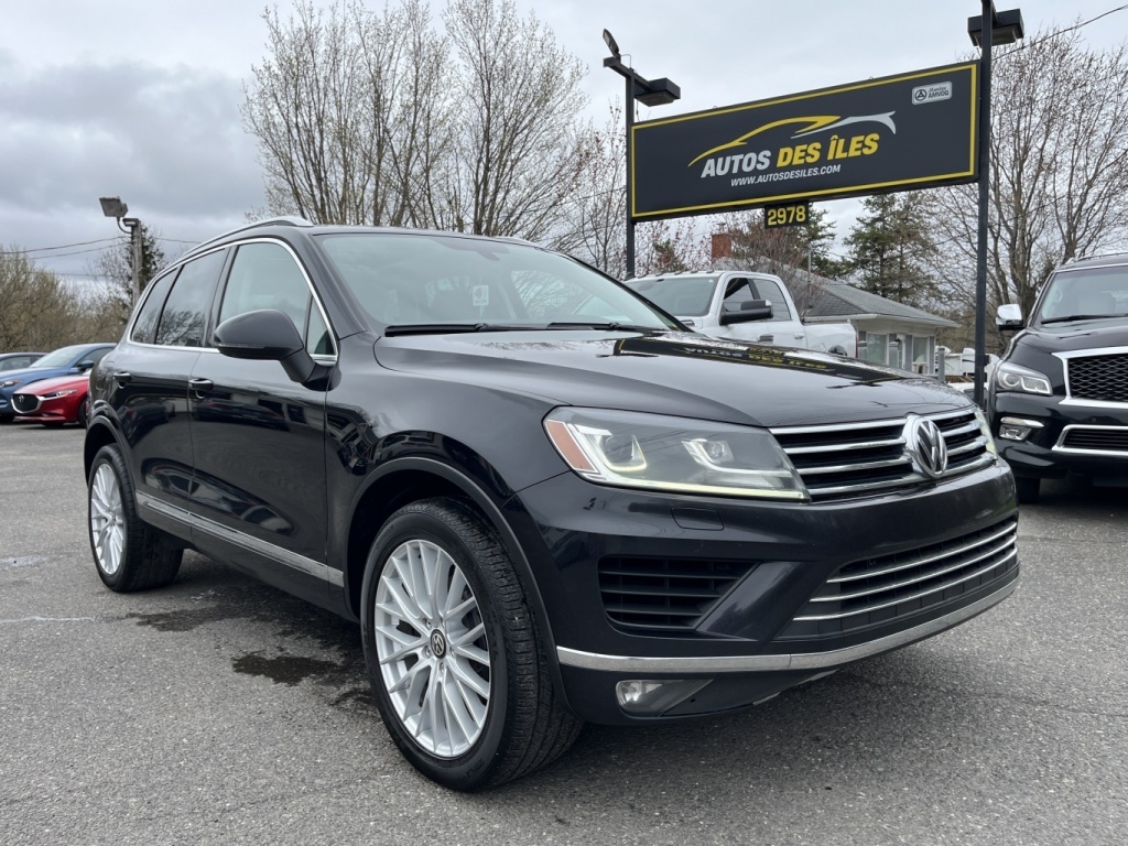 2017 Volkswagen Touareg Sportline AWD toit pano