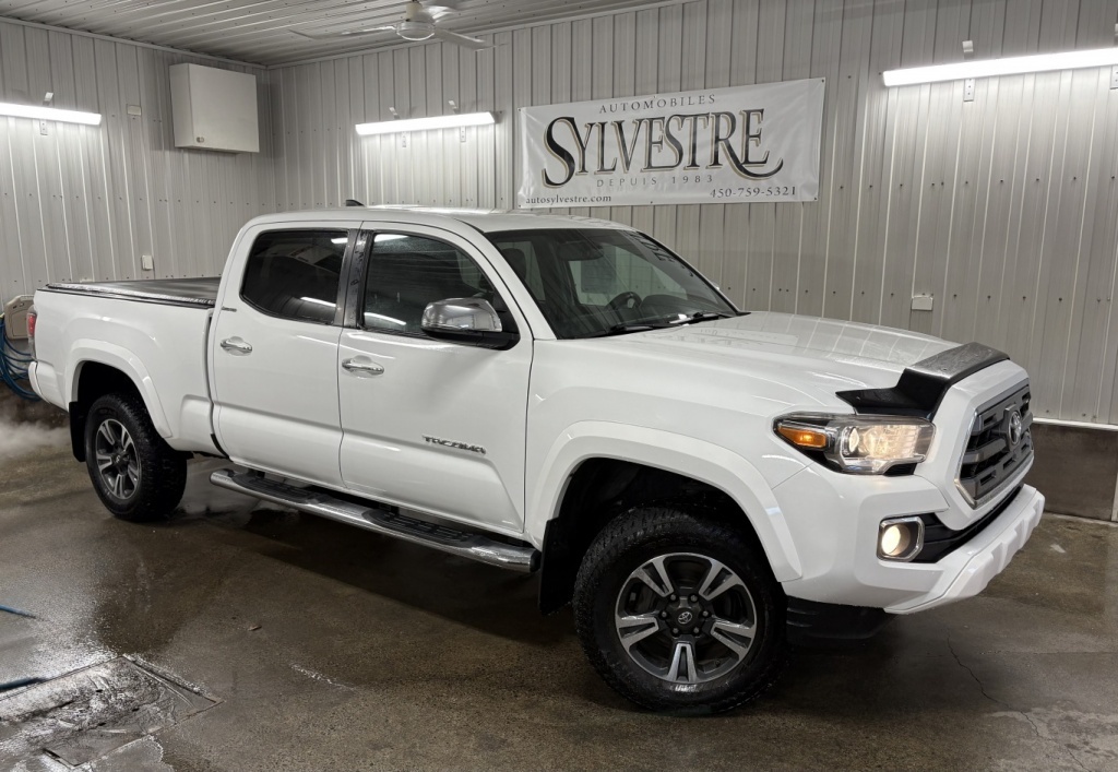 2017 Toyota Tacoma Limitée