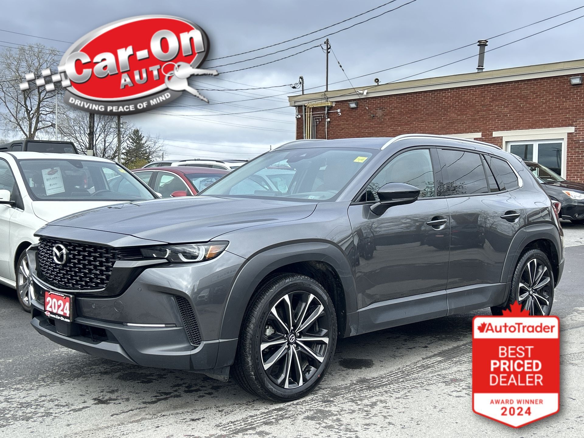 2024 Mazda CX-50 GT AWD |ONLY 8600KMS! |LEATHER |PANO ROOF |360 CAM