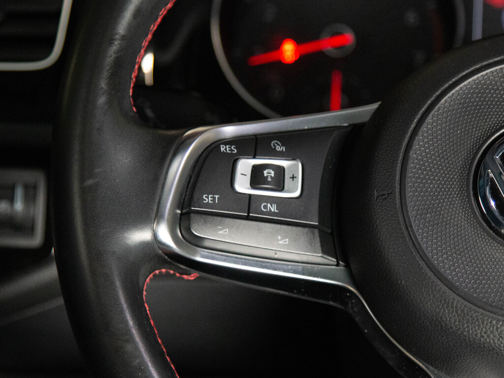 2018 Volkswagen Golf GTI 5-Door, Toronto, Cash