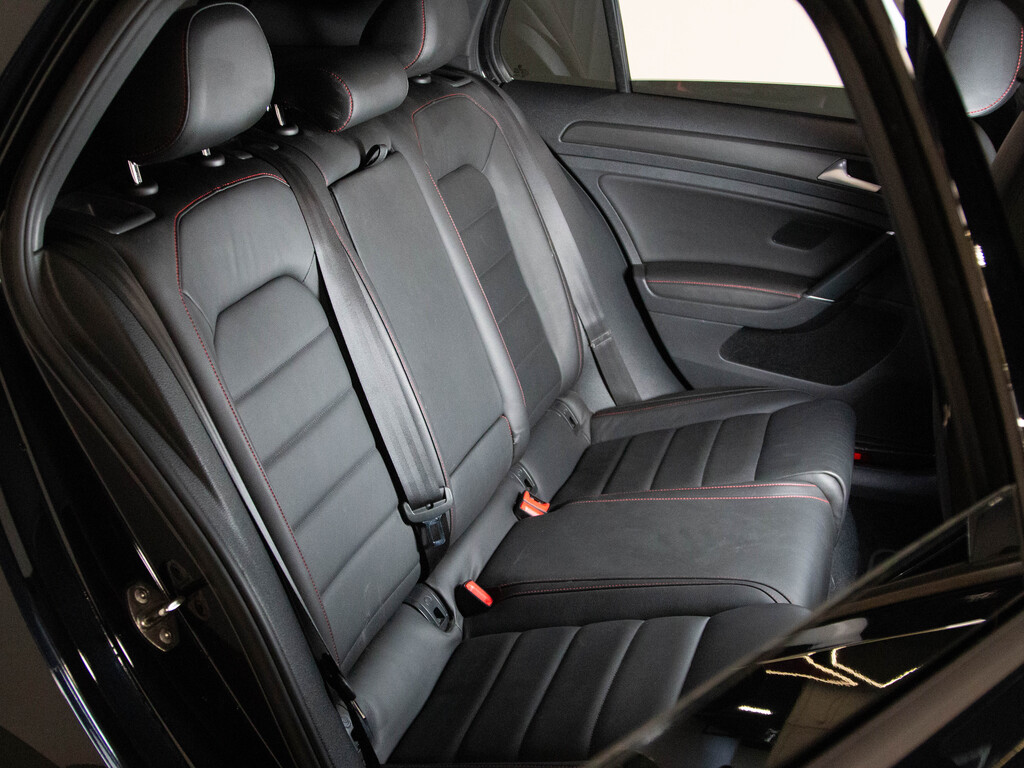 2018 Volkswagen Golf GTI 5-Door, Toronto, Cash