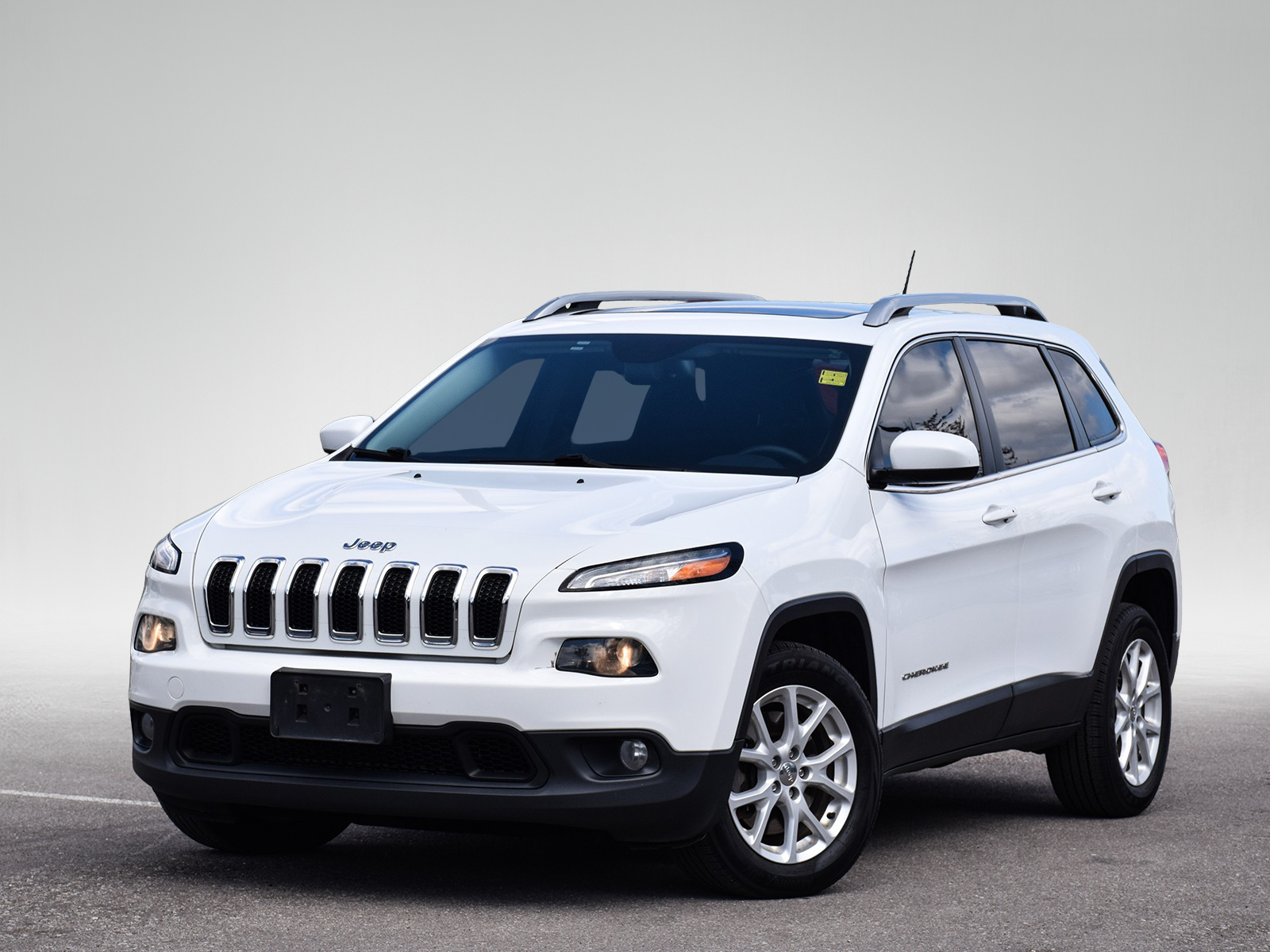 2015 Jeep Cherokee One Owner - No Accidents - FULL SERVICE RECORDS! 