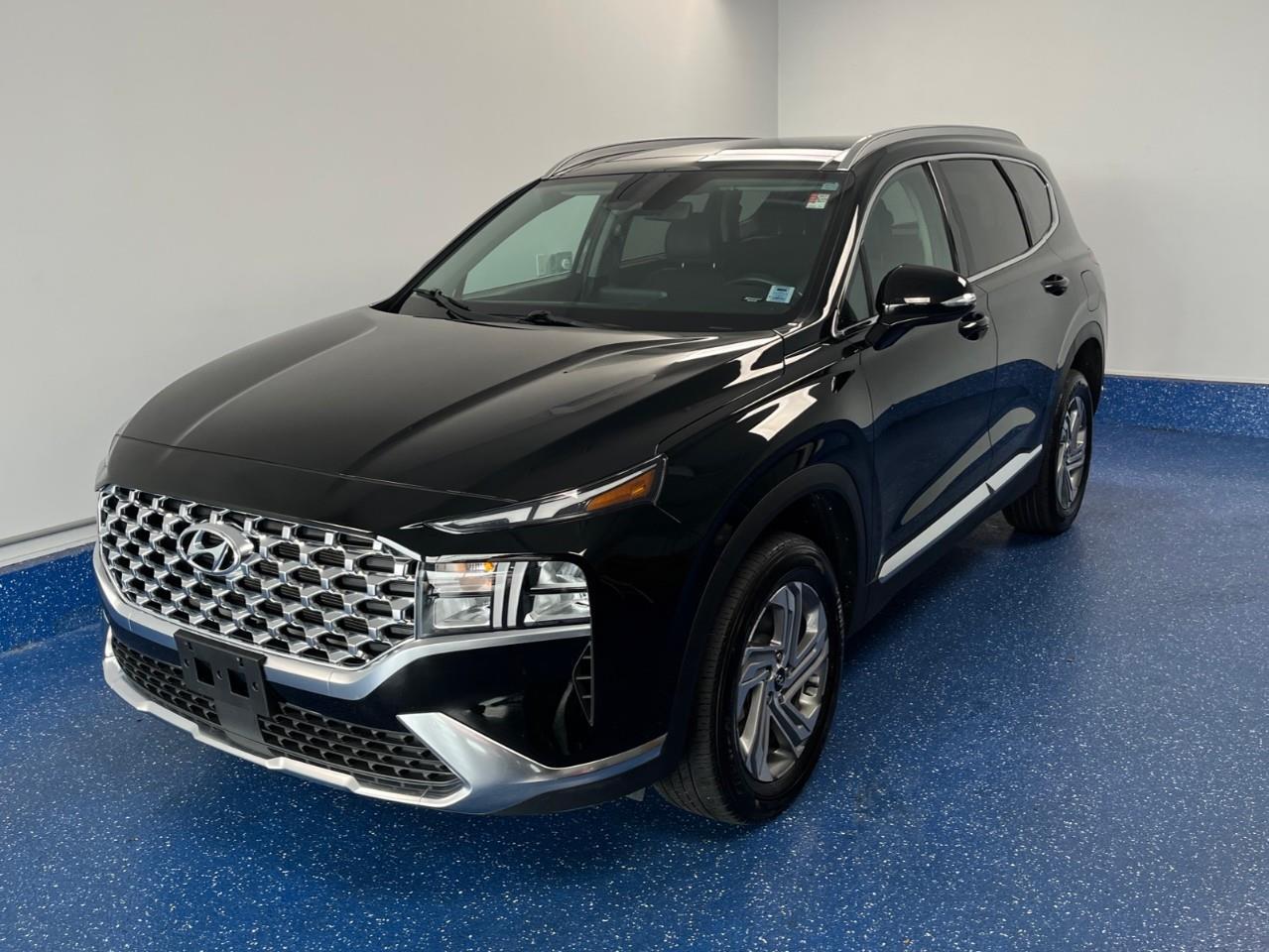 2023 Hyundai Santa Fe AWD Preferred | Leather seats | No Accidents | Zac