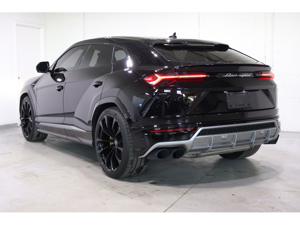 2020 Lamborghini Lamborghiniurus RARE 4-SEATER!   HIGHLY OPTIONED   CLEAN CARFAX, Toronto, Cash