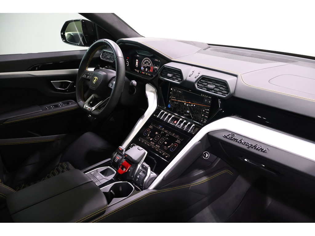 2020 Lamborghini Lamborghiniurus RARE 4-SEATER!   HIGHLY OPTIONED   CLEAN CARFAX, Toronto, Cash