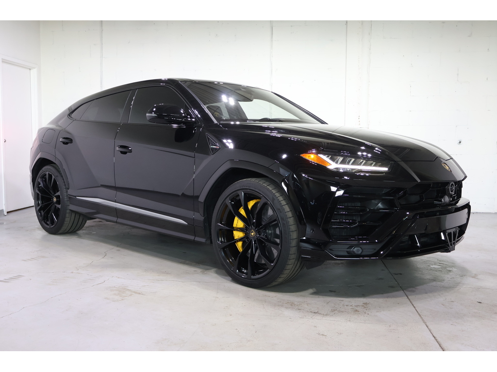 2020 Lamborghini Lamborghiniurus RARE 4-SEATER!   HIGHLY OPTIONED   CLEAN CARFAX, Toronto, Cash