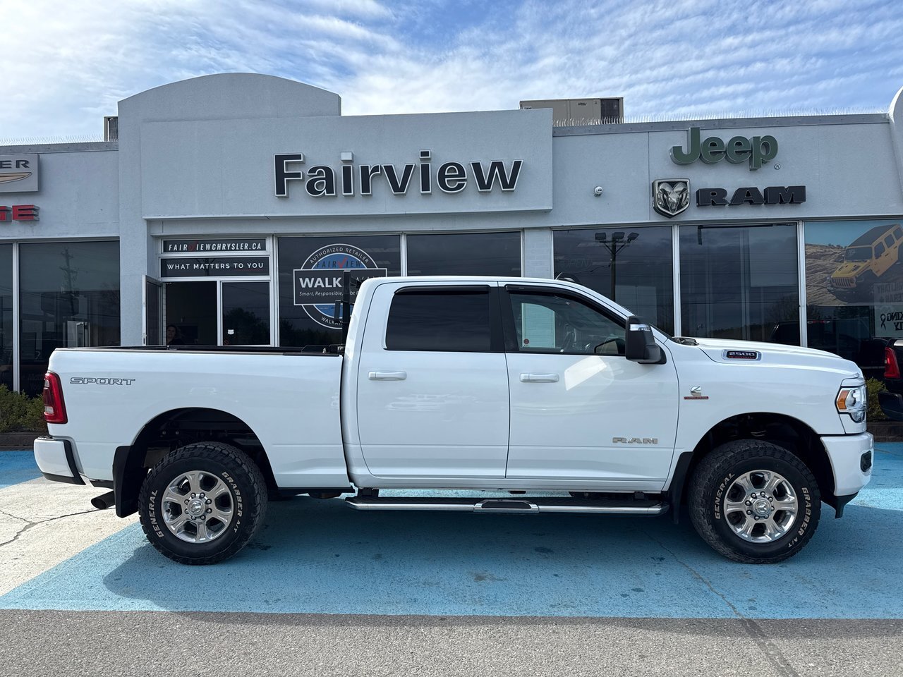 2024 Ram 2500 Big Horn 12 inch screen sport appearance package l
