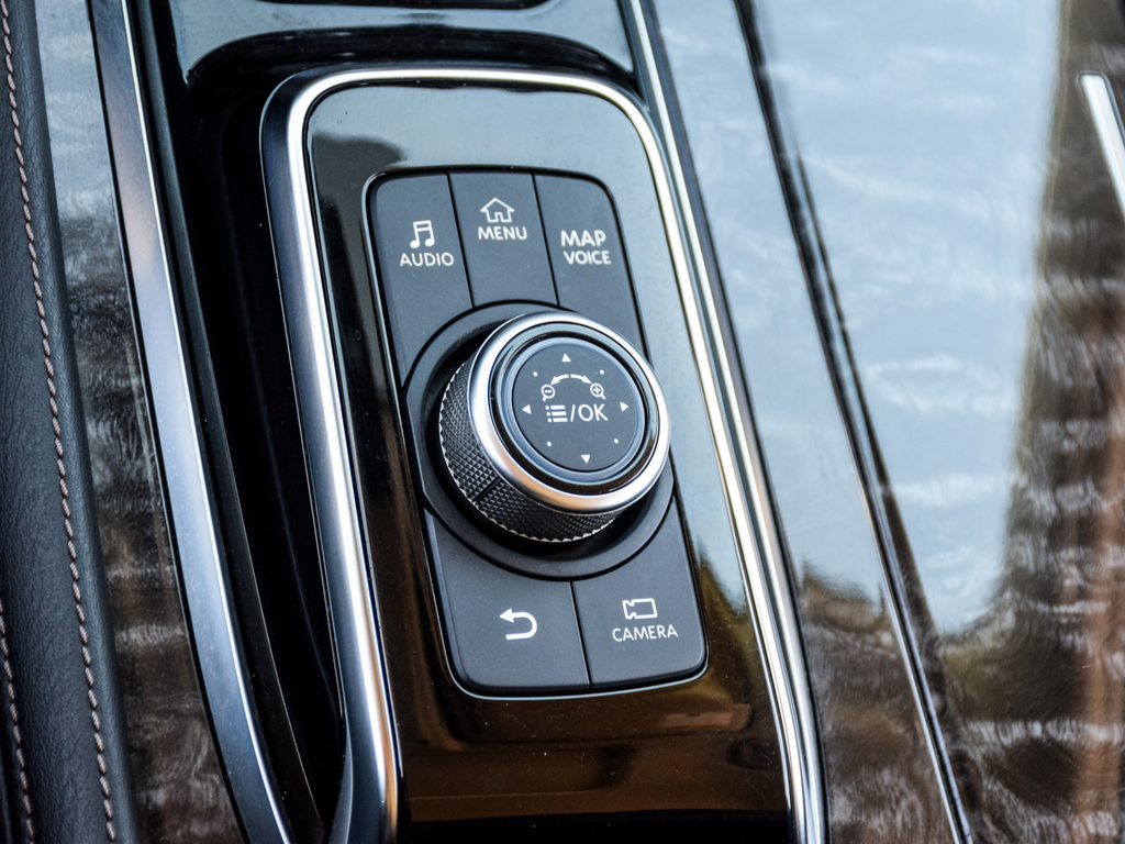 2021 Nissan Armada Platinum, Toronto, Cash