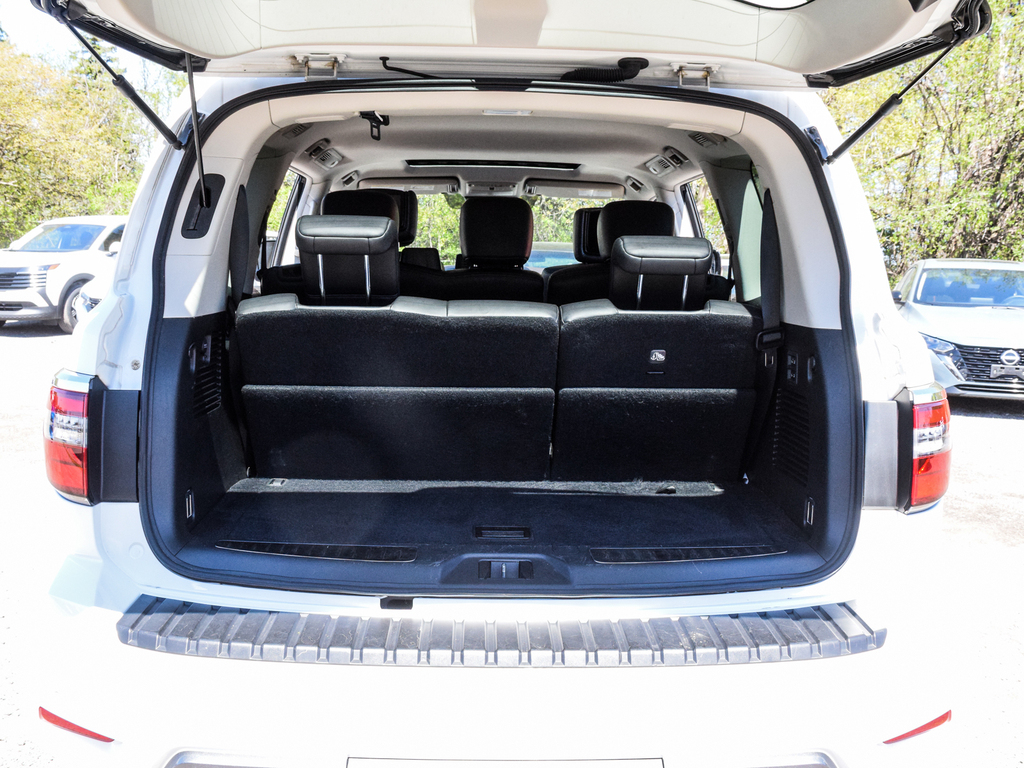 2021 Nissan Armada Platinum, Toronto, Cash